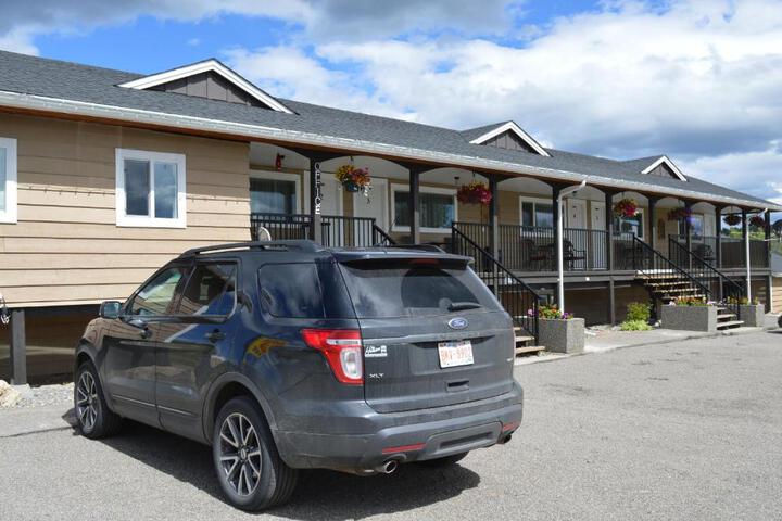 94 Motel & RV Park