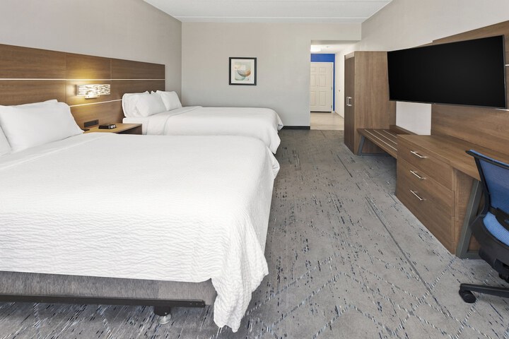 Holiday Inn Express & Suites Chicago West - OHare Arpt Area by IHG