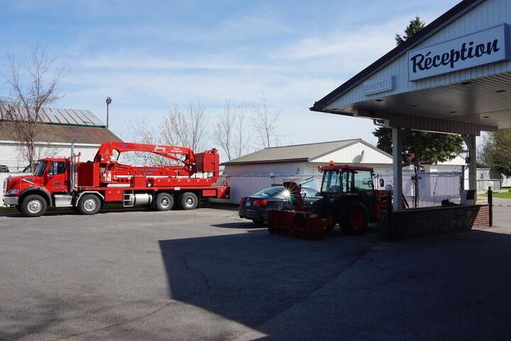 Motel R-100