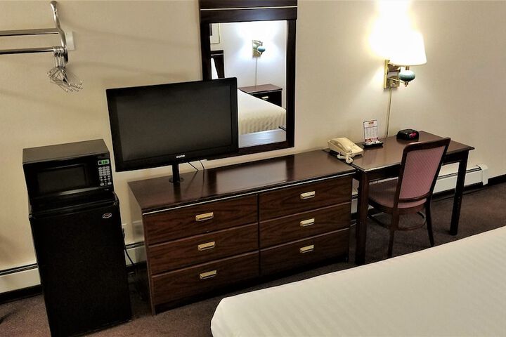 Motel 8 Laramie