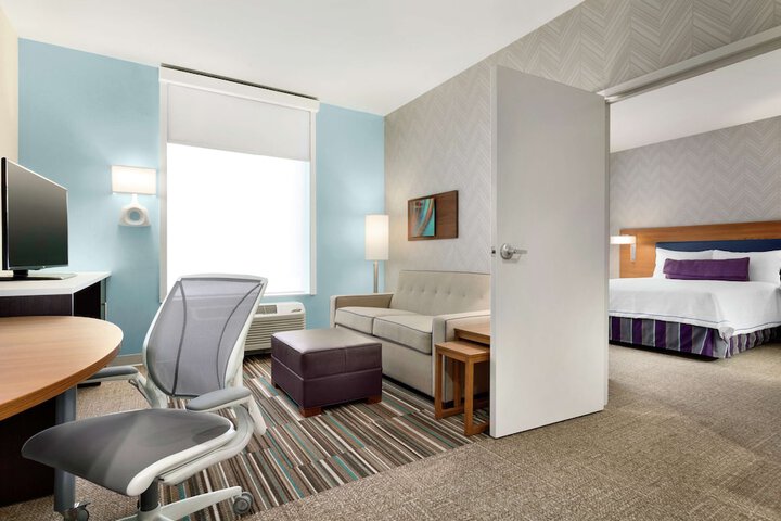 Room 14 of 27