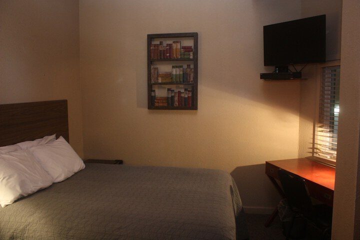 Room 31 of 45