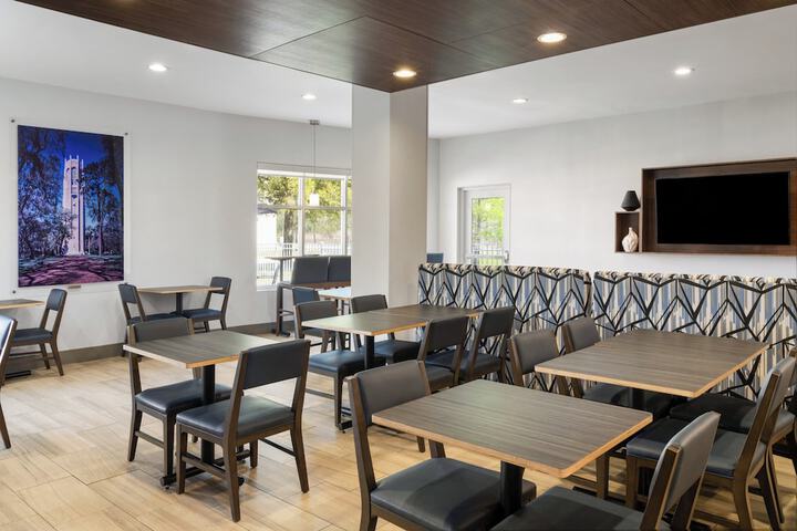 Holiday Inn Express Lake Wales N-Winter Haven by IHG