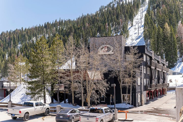 Red Wolf Lodge at Olympic Valley