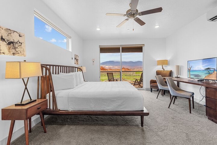 Vacation Rentals at Sand Hollow Resort