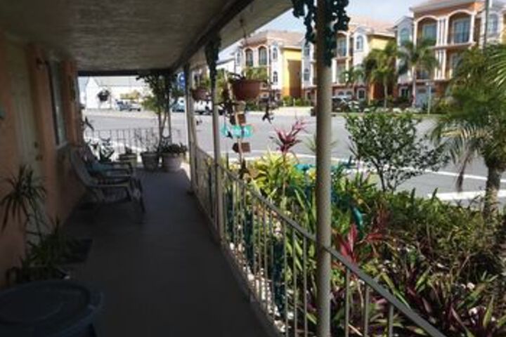 Siesta Motel