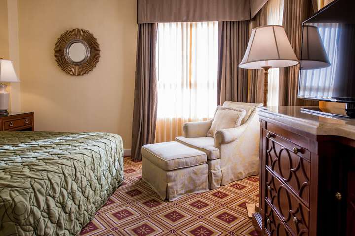 Room 32 of 55