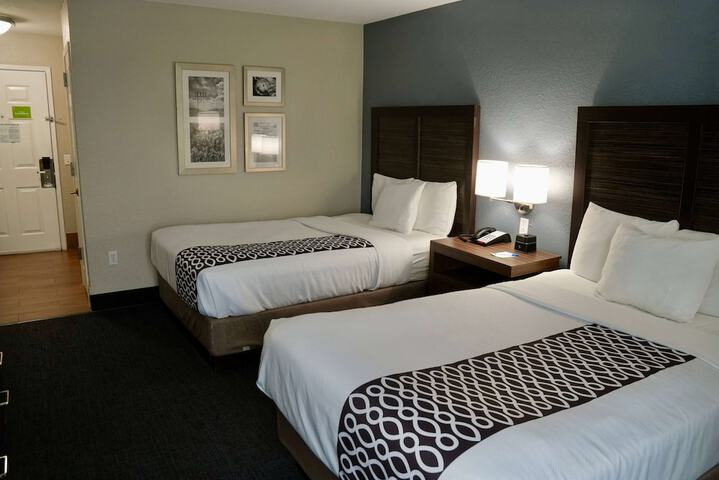 La Quinta Inn & Suites by Wyndham Tomball