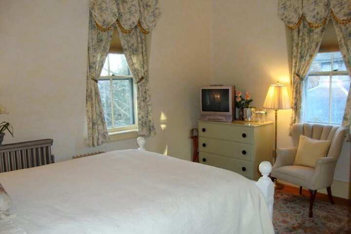 Room 49 of 88