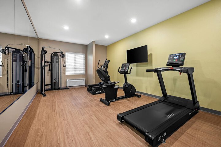 Echo Suites Extended Stay by Wyndham Naples
