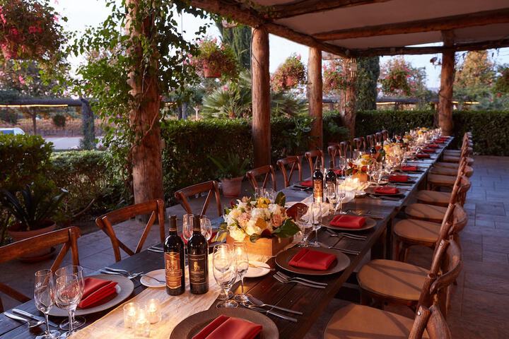 Dining 42 of 74