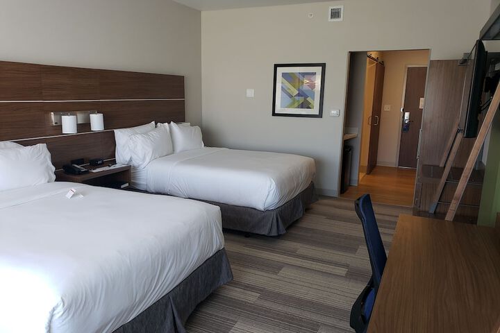 Room 29 of 68