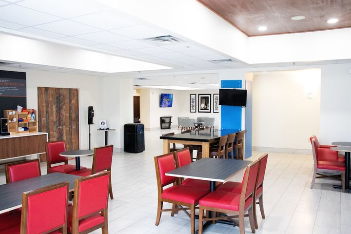 Holiday Inn Express Hotel & Suites Corpus Christi-Portland by IHG