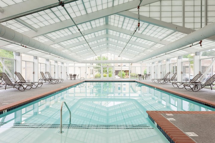 Pool 4 of 63
