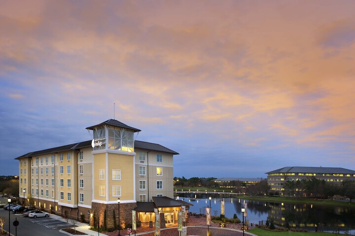Hotel 4 of 49