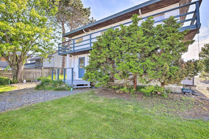 Waterfront Ferndale Home: Deck + Beach Access