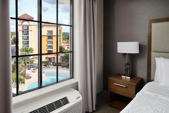 Homewood Suites by Hilton Orlando at Flamingo Crossings