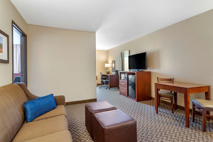 Room 25 of 36