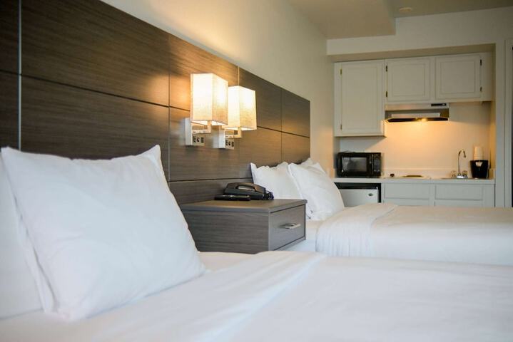 Room 11 of 42
