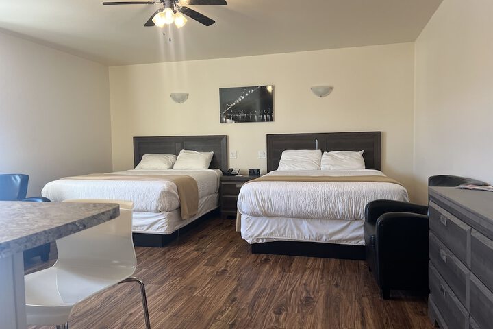 Room 44 of 77