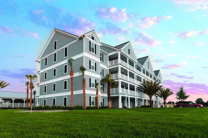 Holiday Inn Club Vacations Orlando Breeze Resort by IHG