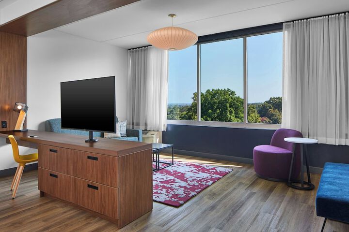 Aloft by Marriott Raleigh