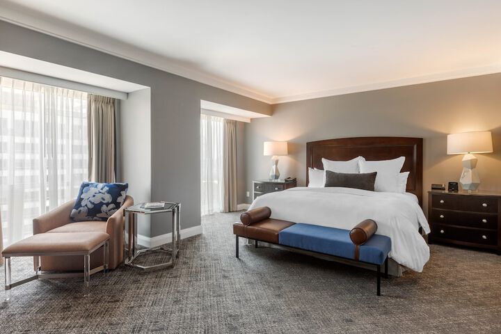 Omni Los Angeles Hotel at California Plaza