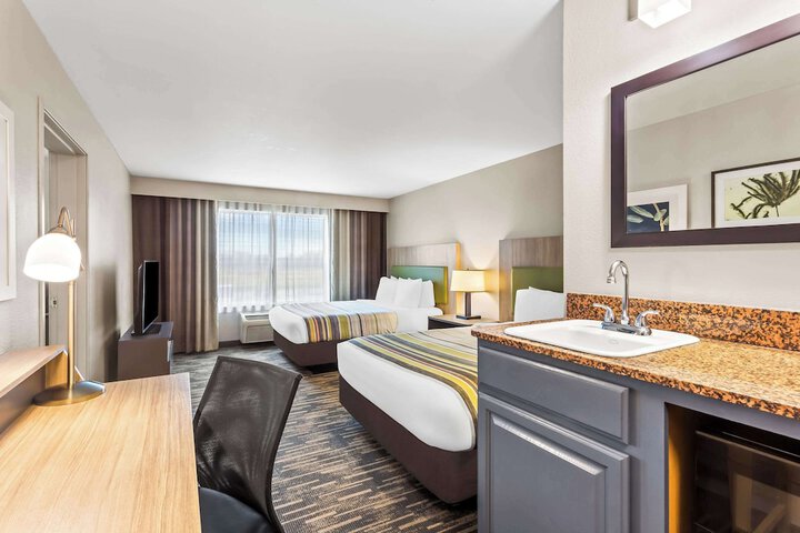 Country Inn & Suites by Radisson Portage, IN