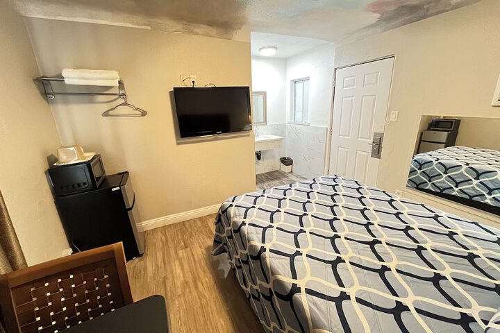 Griffith Park Motel - LA Hollywood Area