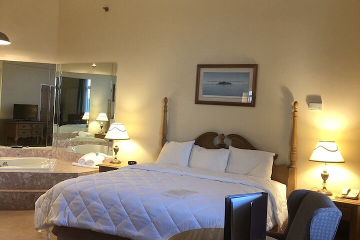 Room 44 of 65