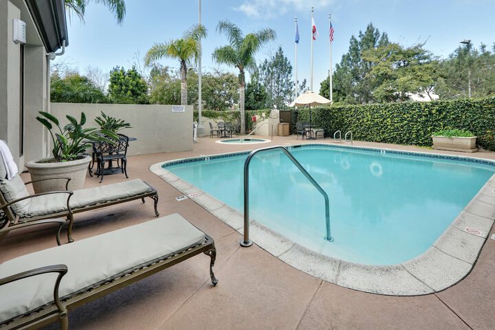 Pool 5 of 38