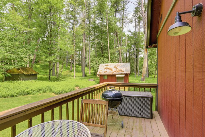 Waterfront Studio w / Loft & Dock Near Narrowsburg!
