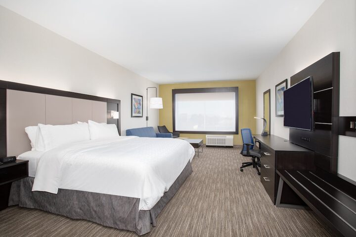 Holiday Inn Express & Suites Ely by IHG
