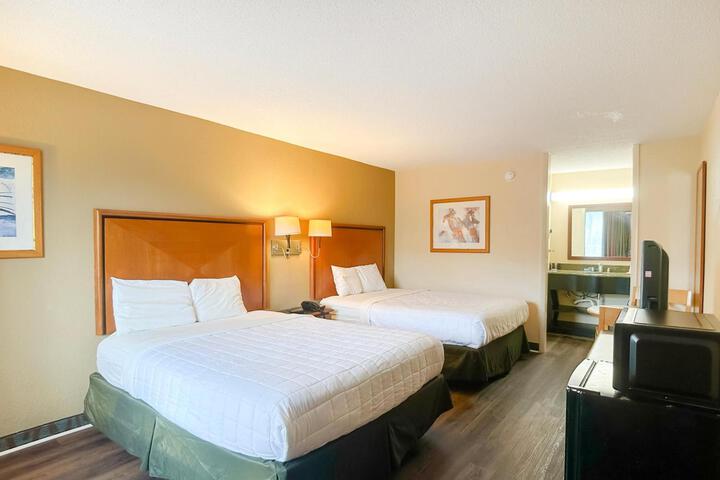 Travelodge by Wyndham Harriman