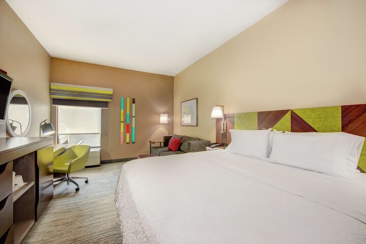 Room 23 of 29