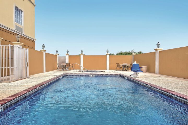 Pool 5 of 50