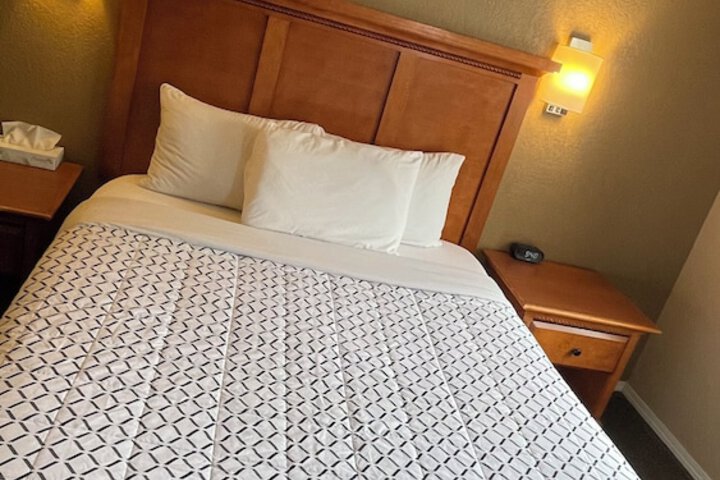 Room 54 of 87