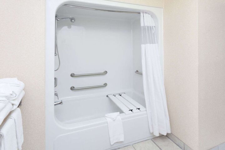 Room 14 of 20