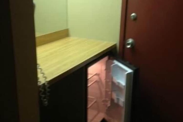 Room 10 of 47