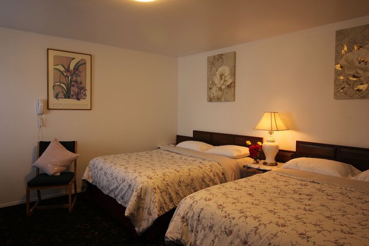Room 54 of 67