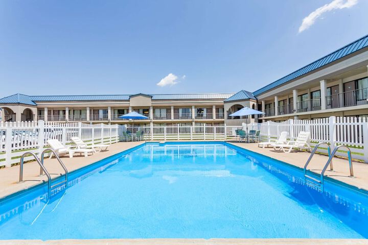 Pool 7 of 36