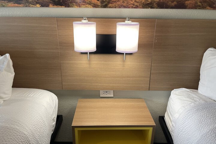 Room 16 of 31