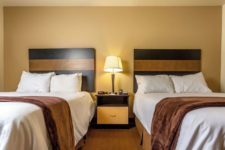 My Place Hotel - Dickinson ND