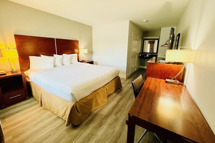 Rodeway Inn