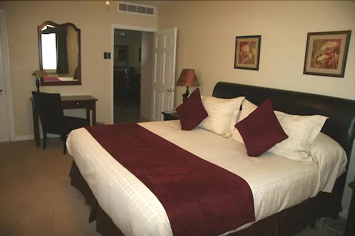 Room 32 of 57