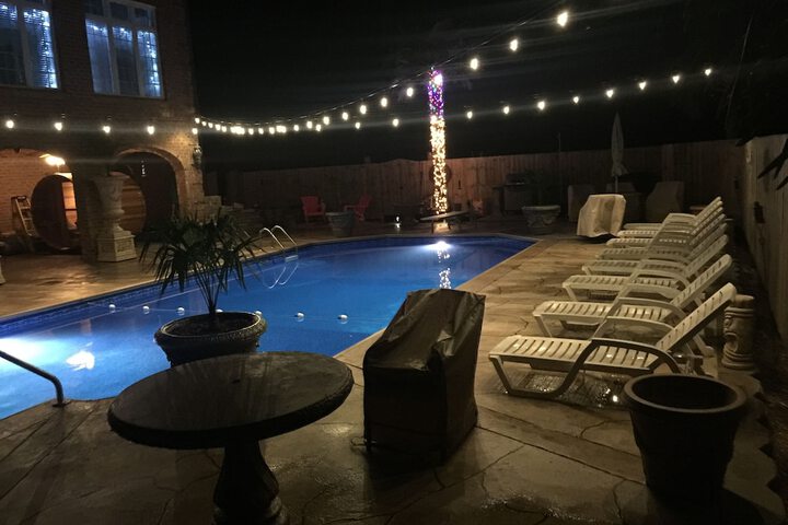 Pool 10 of 75