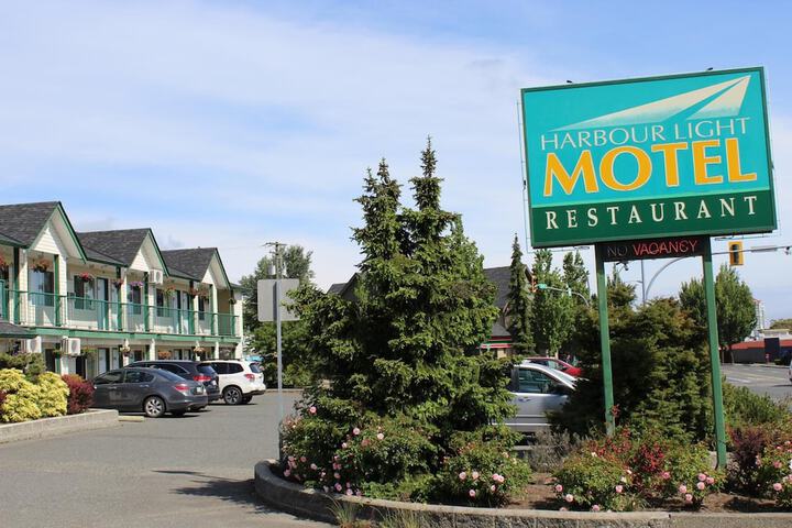 Hotel 4 of 95