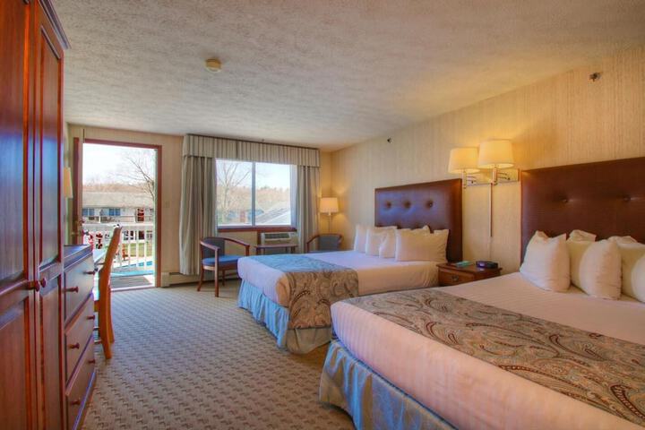 The Rhumb Line Resort
