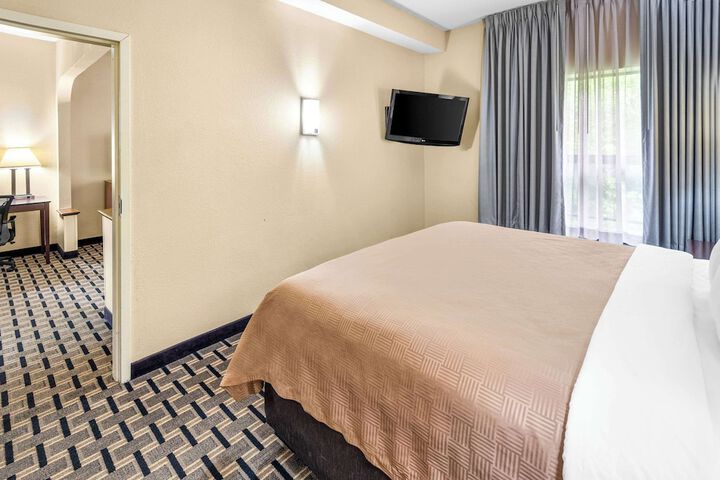 Room 41 of 50