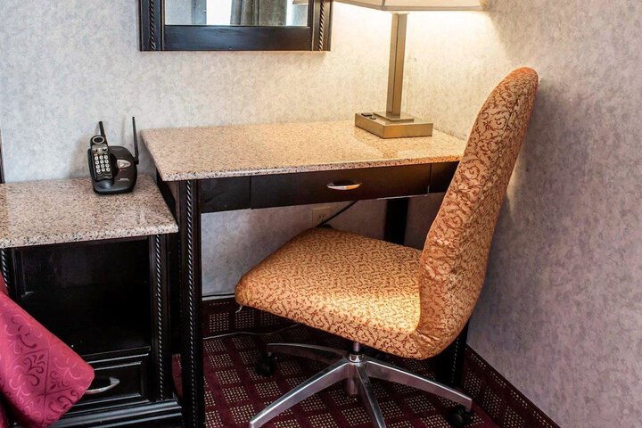 Room 14 of 48